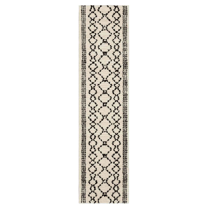 Traverse Paragon in Paragon 2'X8' Area Rugs